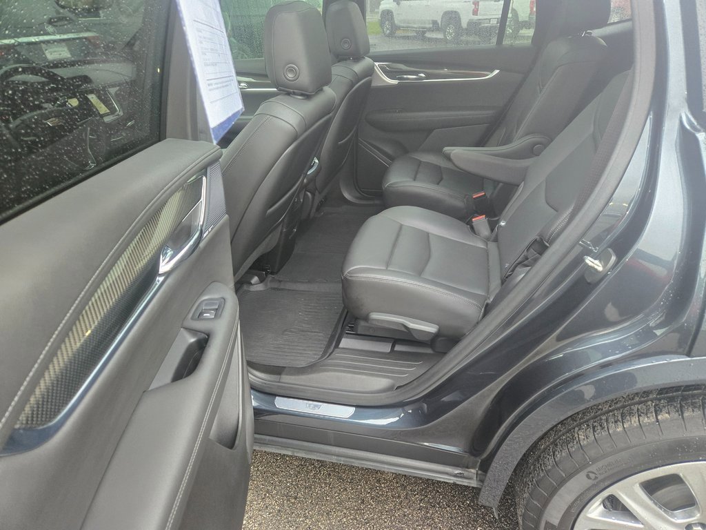 Used 2020 Cadillac XT6 Sport image 8