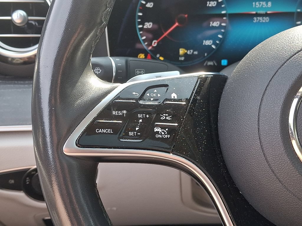Used 2022 Mercedes-Benz E 350 Sedan w/ Driver Assistance Package image 22