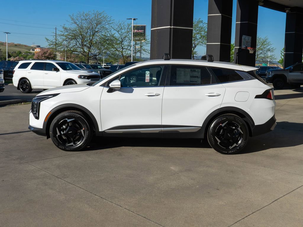 New 2026 Kia Sportage EX AWD/4WD image 4