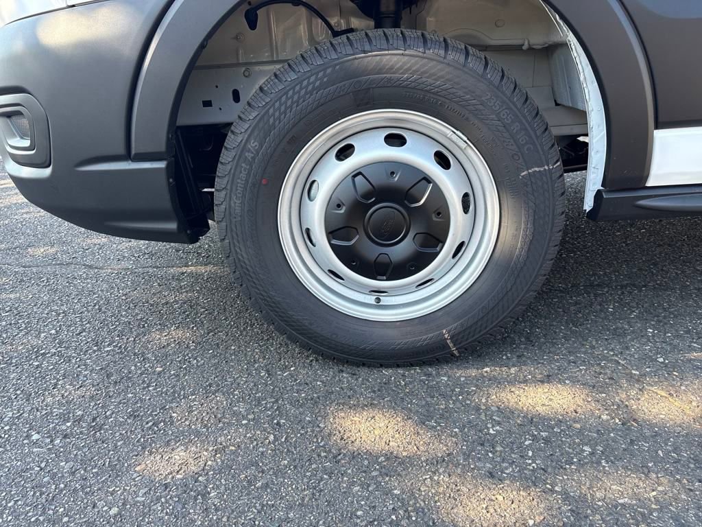 New 2025 Ford Transit 250 148 Medium Roof w/ Load Area Protection Package image 29