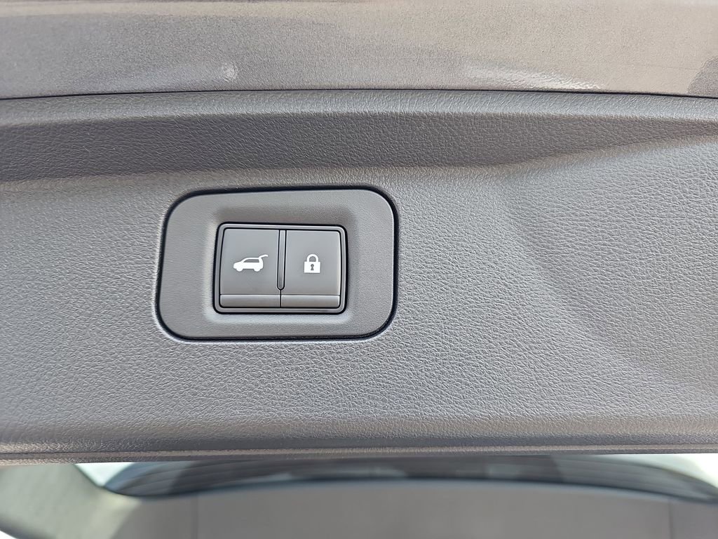 New 2026 Nissan Armada SL w/ Captain's Chari Seat Package RWD image 18