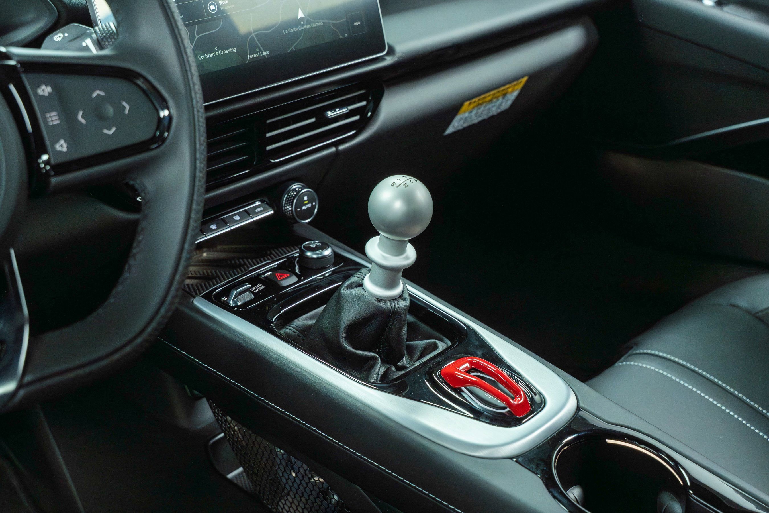 New 2025 Lotus Emira image 27