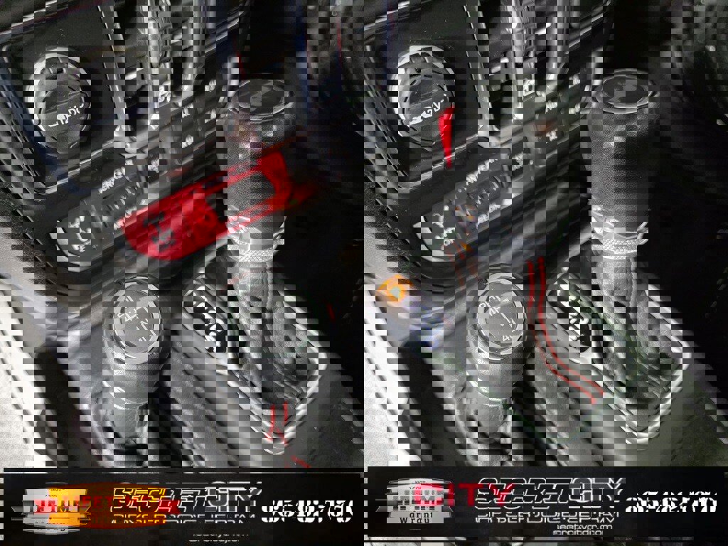 Used 2020 Jeep Wrangler Unlimited Rubicon w/ Quick Order Package 28Y Recon image 25