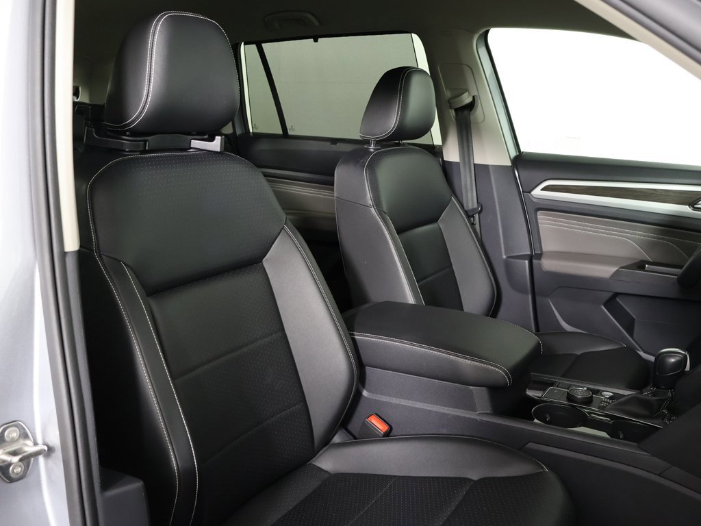 Used 2023 Volkswagen Atlas SE image 28