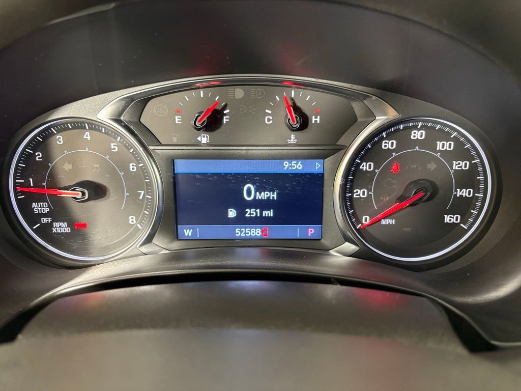 Used 2024 GMC Terrain SLT FWD image 26