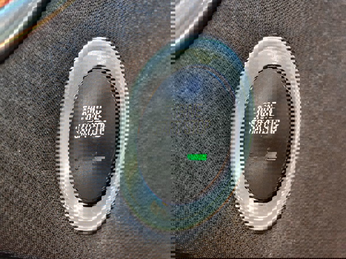 Used 2016 Chevrolet Malibu LT w/ Driver Confidence Package image 45