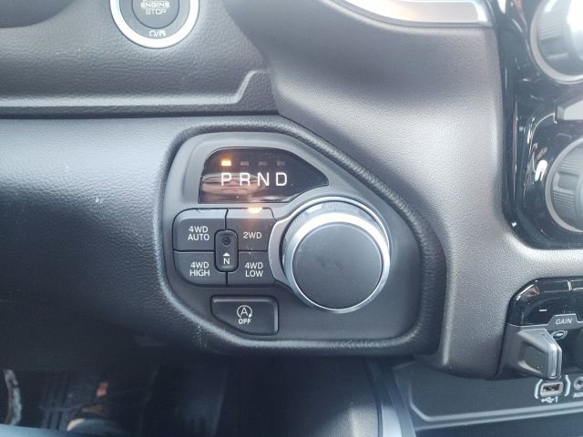 New 2026 RAM 1500 4x4 Crew Cab image 7