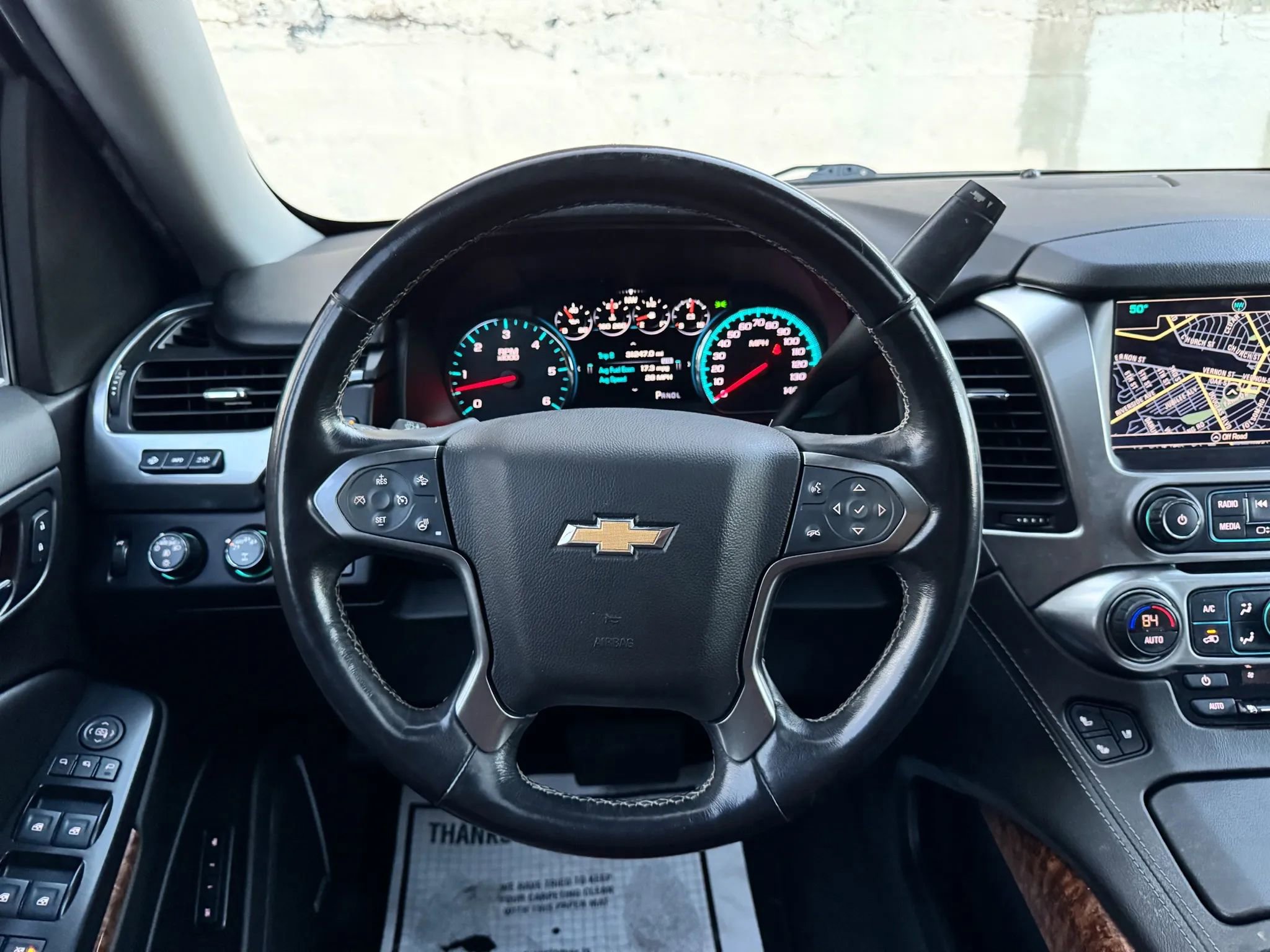 Used 2020 Chevrolet Suburban Premier w/ Premier Plus Edition image 32