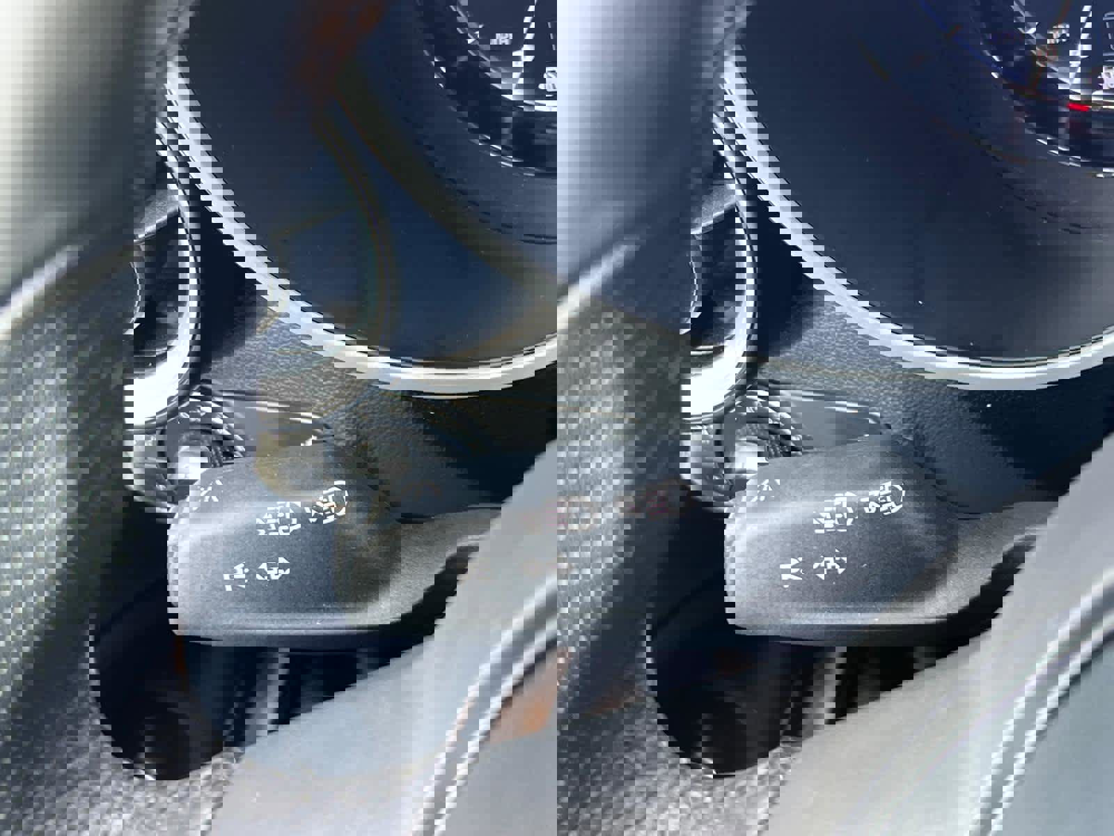 Used 2024 Alfa Romeo Stelvio Ti AWD/4WD image 19