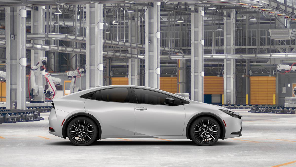 New 2026 Toyota Prius XLE FWD image 14