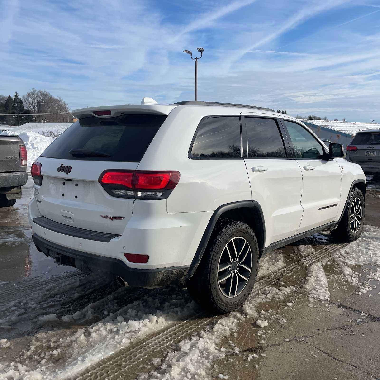 Used 2020 Jeep Grand Cherokee Trailhawk image 6