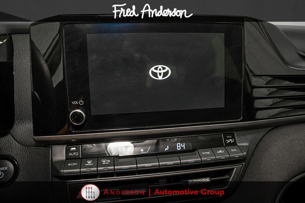Used 2025 Toyota Camry LE FWD image 12