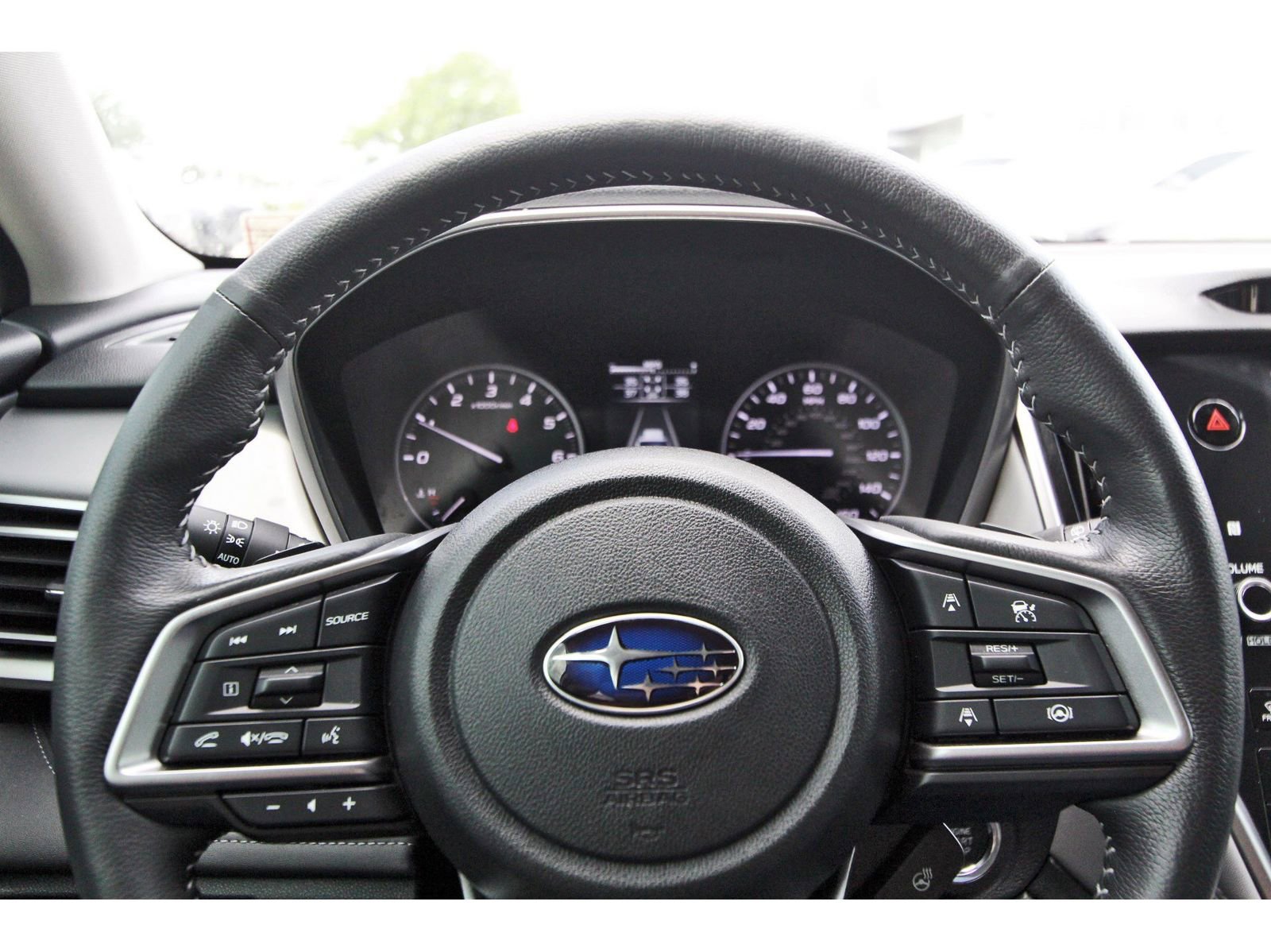 Certified 2023 Subaru Outback Limited AWD/4WD image 13