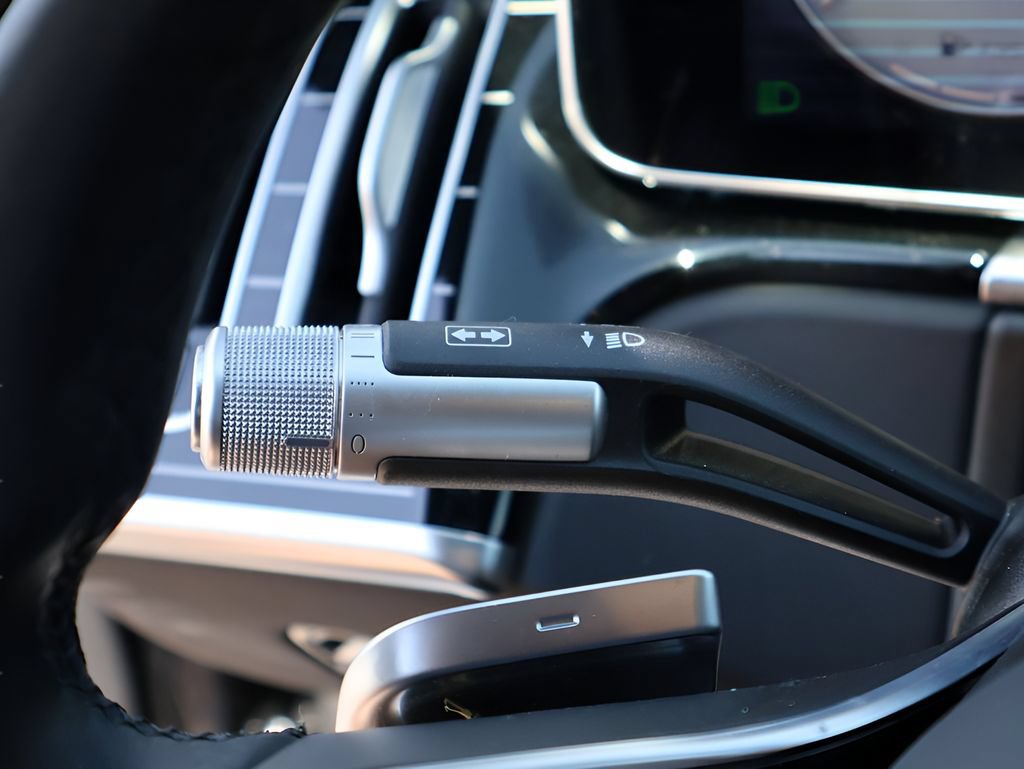 Certified 2024 Mercedes-Benz Maybach S 580 4MATIC image 39