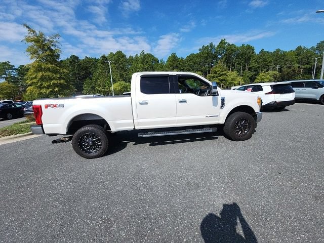 Used 2017 Ford F250 Lariat w/ Chrome Package AWD/4WD image 16