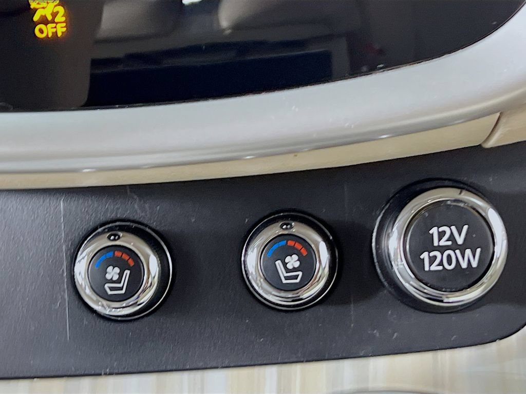 Used 2016 Nissan Murano Platinum AWD/4WD image 19