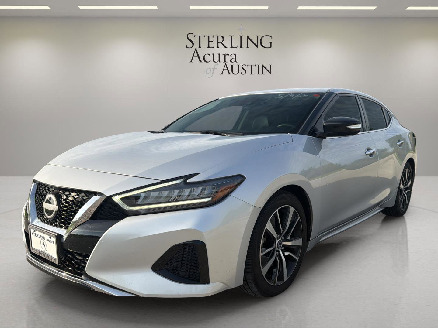 Used 2023 Nissan Maxima SV w/ Floor Mat Group