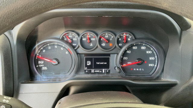 Used 2024 Chevrolet Silverado 1500 Custom w/ Turbomax Blackout Package AWD/4WD image 12
