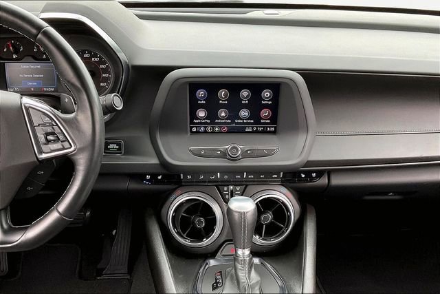 Used 2024 Chevrolet Camaro LT image 9
