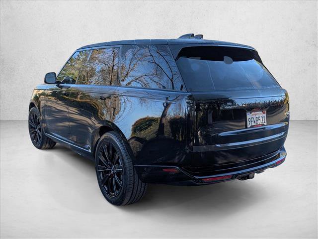 Used 2023 Land Rover Range Rover SE image 9
