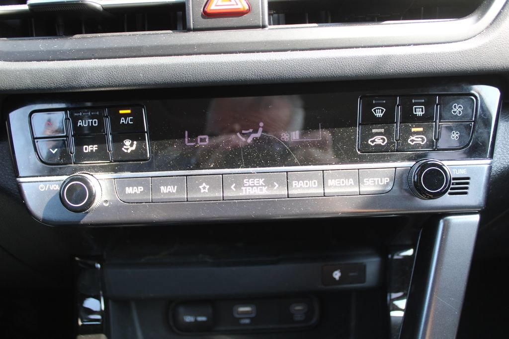 Certified 2024 Kia Seltos EX AWD/4WD image 39