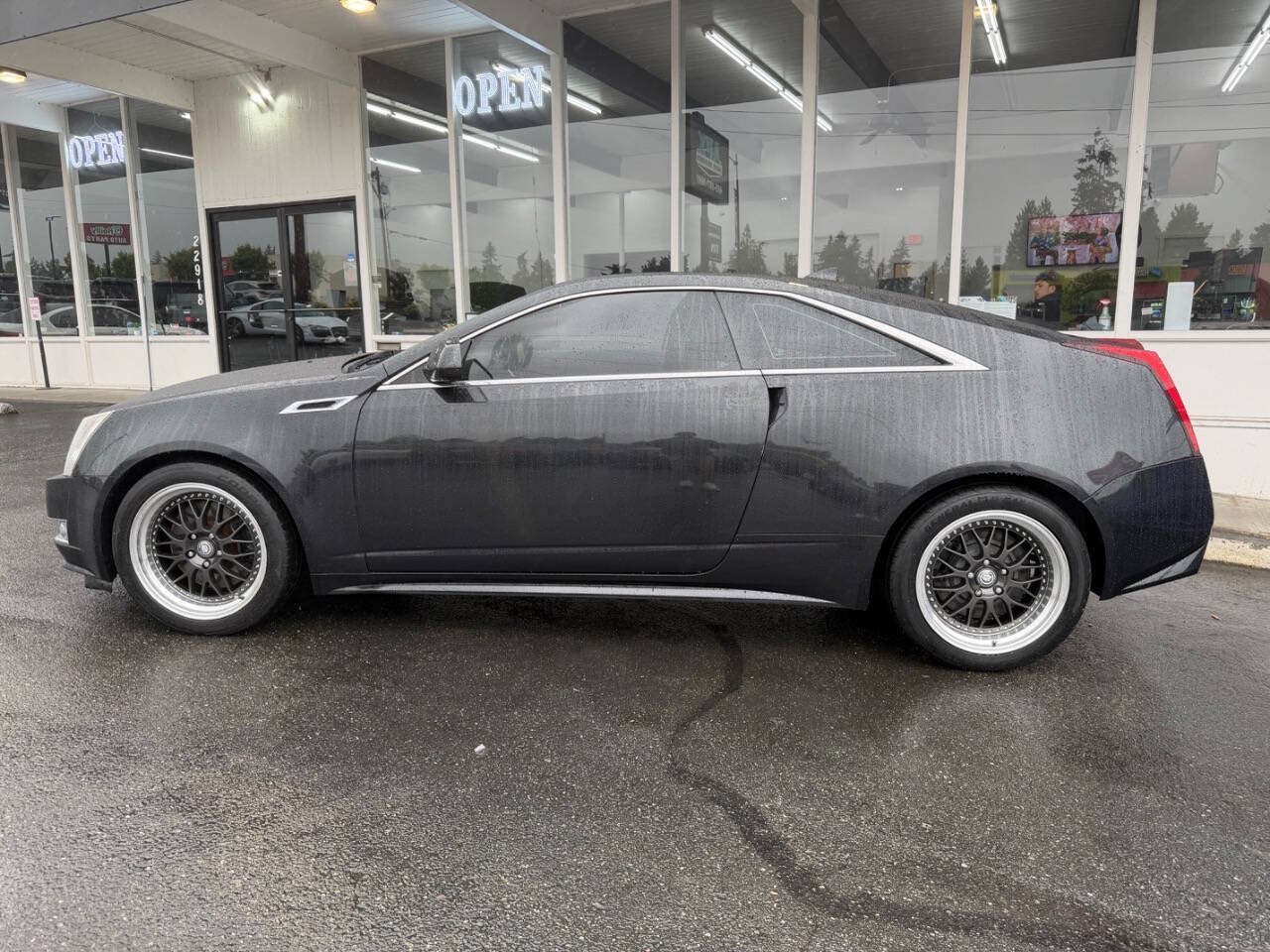 Used 2011 Cadillac CTS Performance w/ Performance Luxury Package RWD image 3