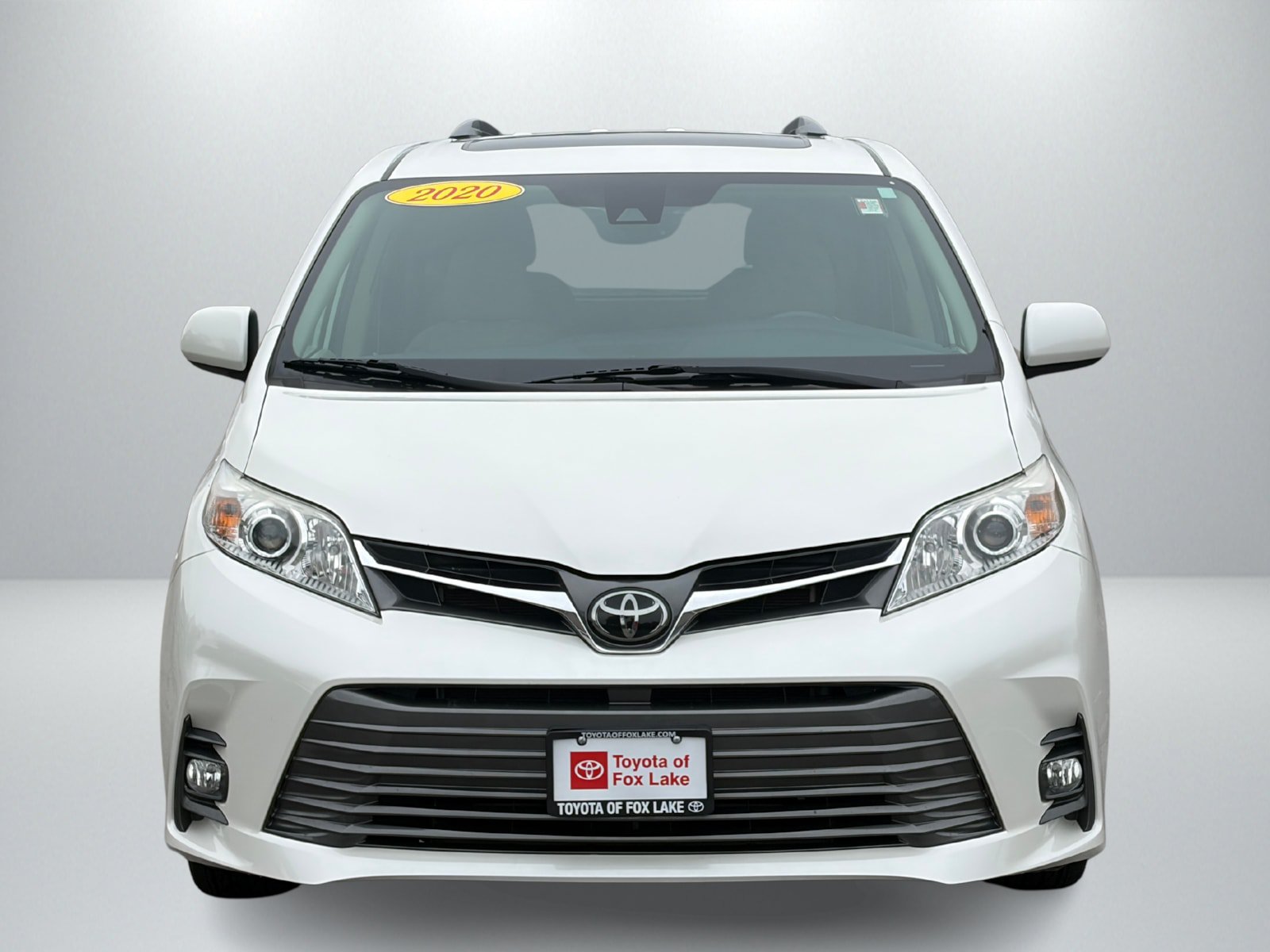 Used 2020 Toyota Sienna XLE w/ XLE Navigation Package AWD/4WD image 8