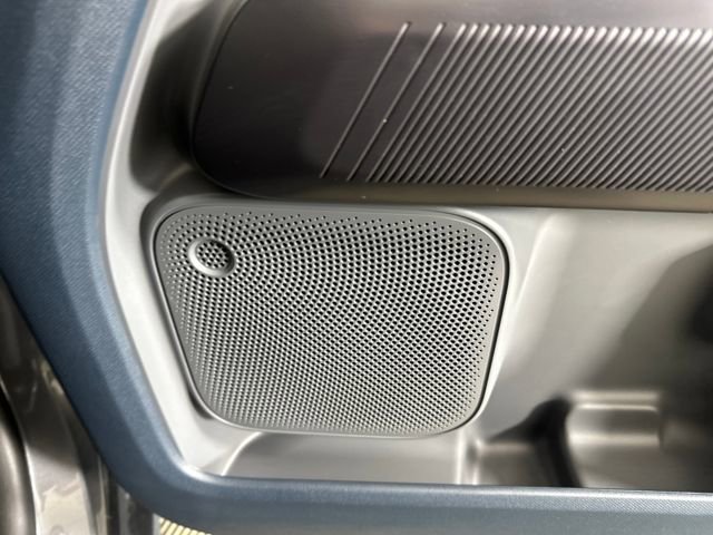 Used 2025 Ford Maverick XL w/ 4K Tow Package image 29