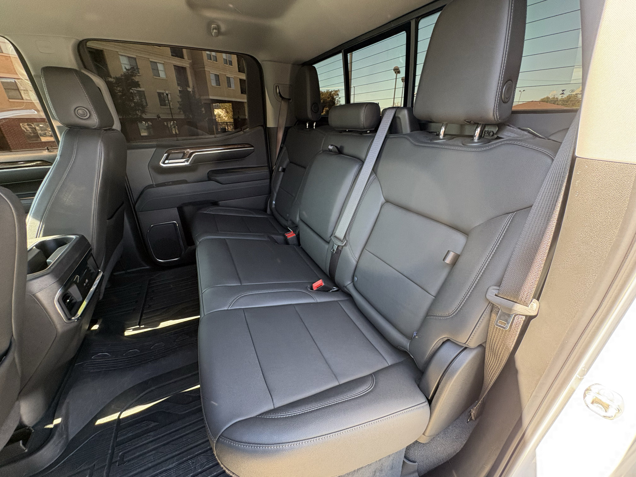 Used 2024 GMC Sierra 1500 Elevation w/ Elevation Premium Package AWD/4WD image 21