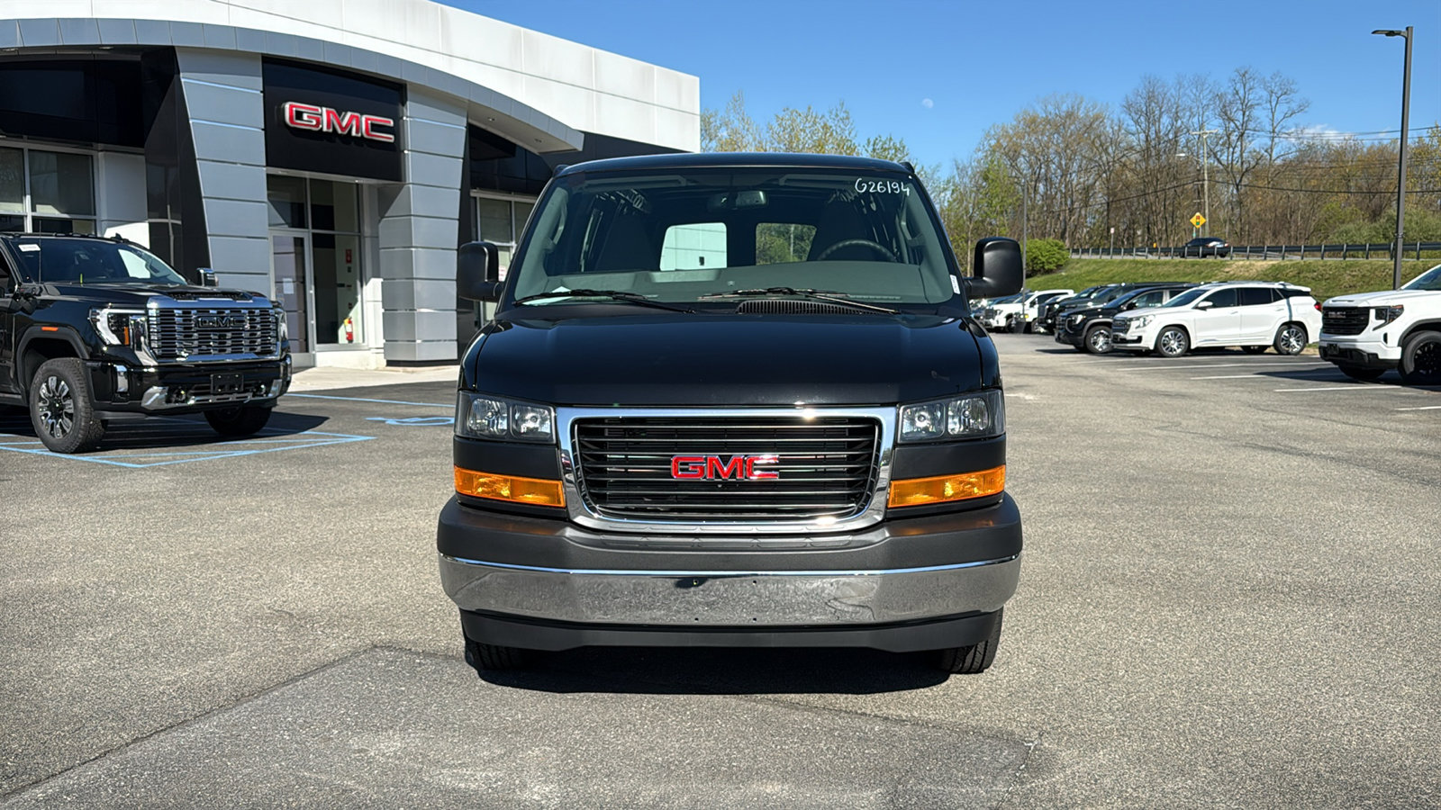 New 2026 GMC Savana 3500 Extended RWD image 3