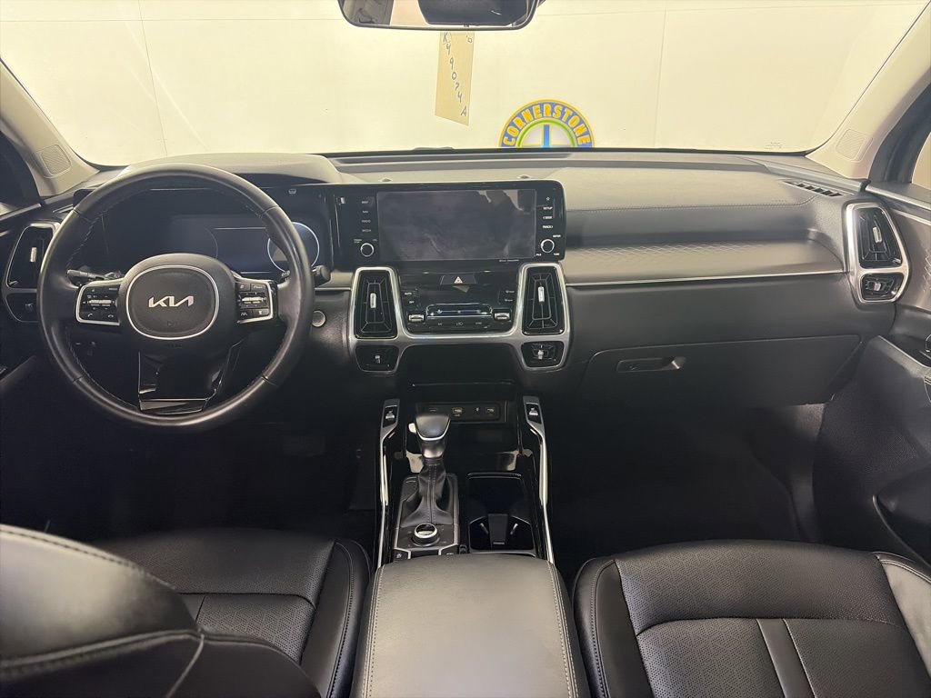 Certified 2023 Kia Sorento SX AWD/4WD image 7