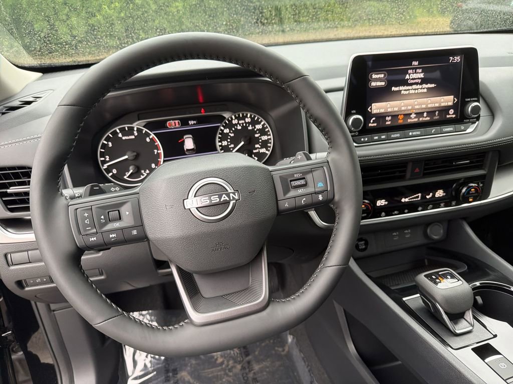 New 2026 Nissan Rogue SV w/ Cold Weather Package AWD/4WD image 17