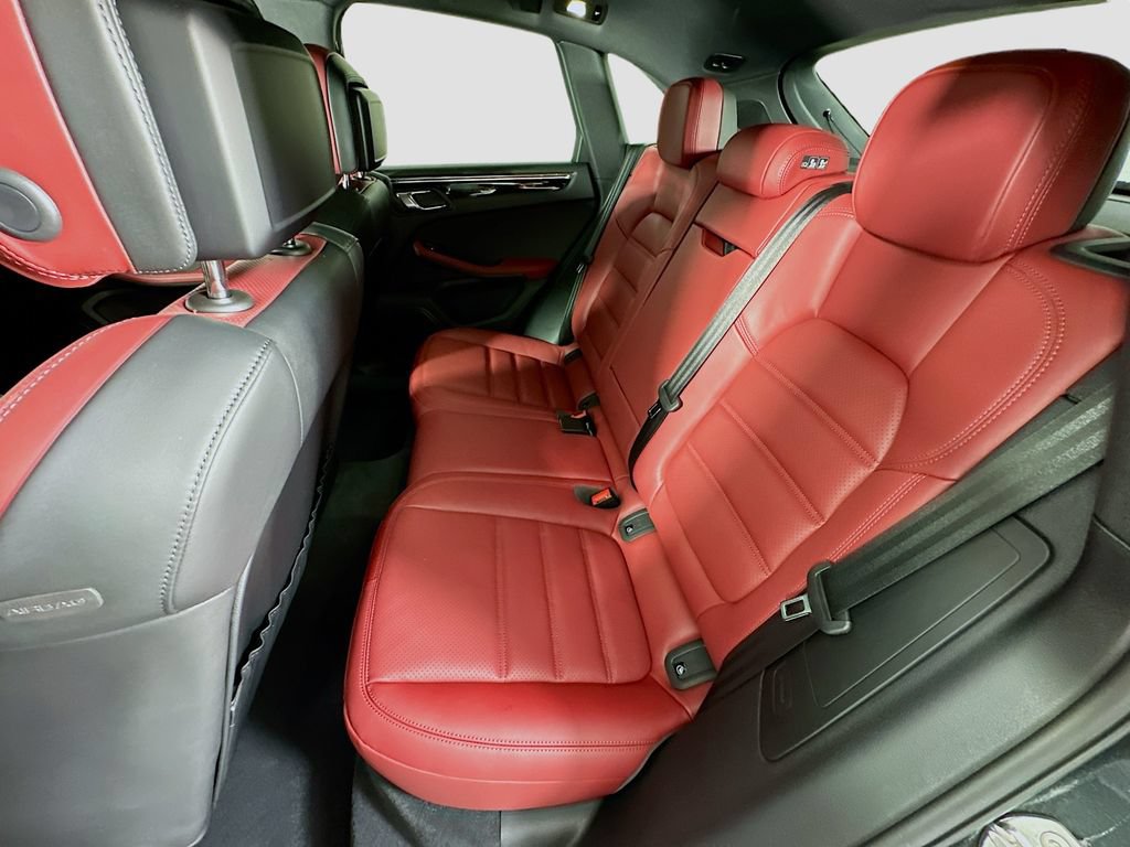 New 2026 Porsche Macan AWD/4WD image 24