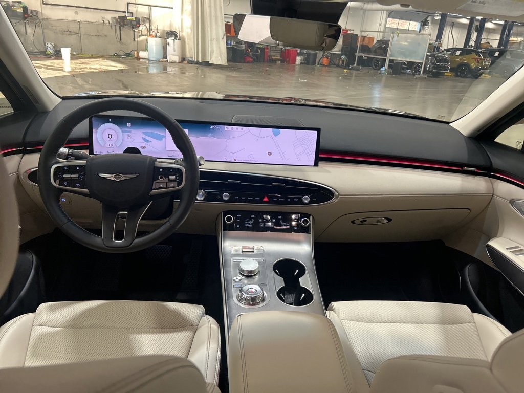 Used 2026 Genesis GV70 2.5T Advanced image 25