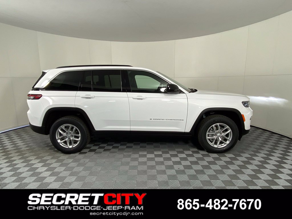 New 2026 Jeep Grand Cherokee Laredo X AWD/4WD image 9