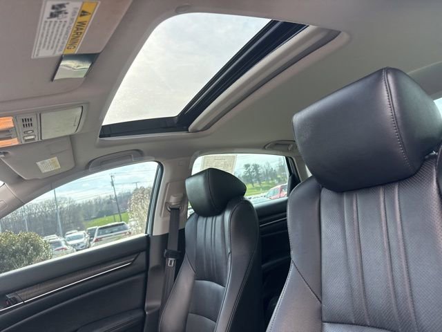 Used 2022 Honda Accord Touring image 27