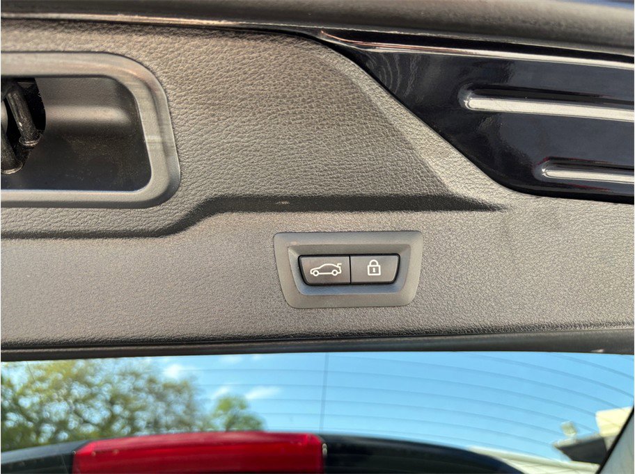 Used 2016 BMW X5 M image 57