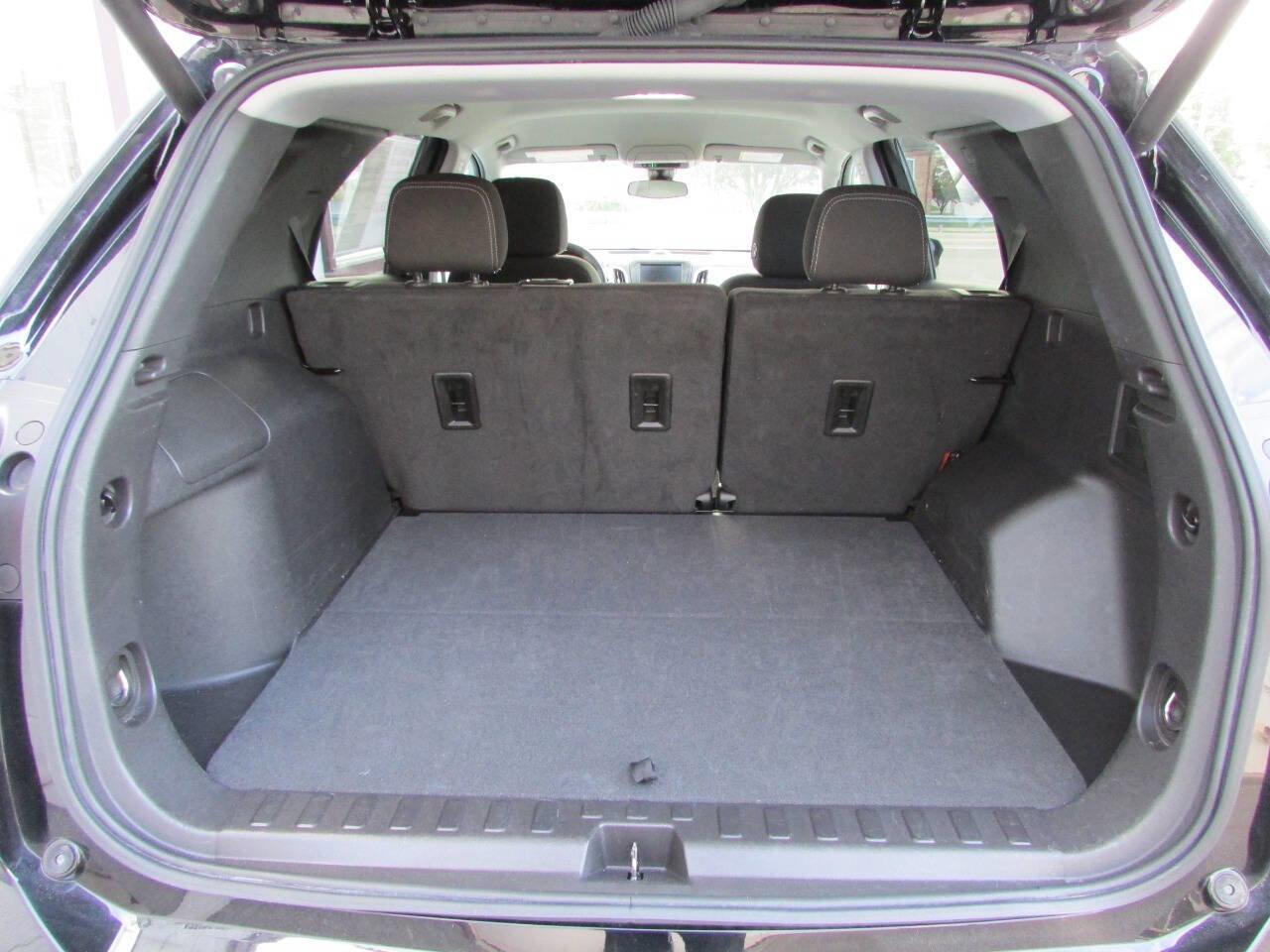 Used 2024 Chevrolet Equinox LT image 4