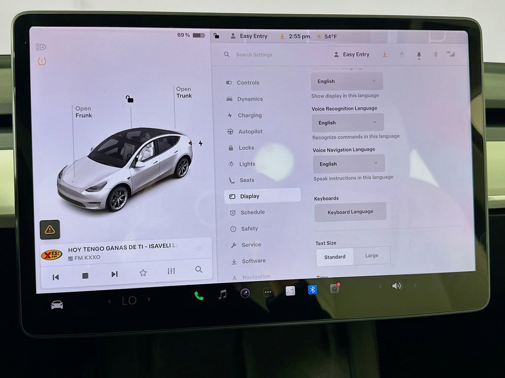 Used 2021 Tesla Model Y Long Range image 38