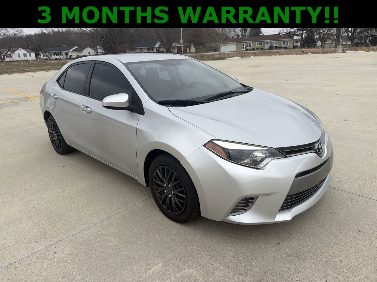 Used 2016 Toyota Corolla LE image 1
