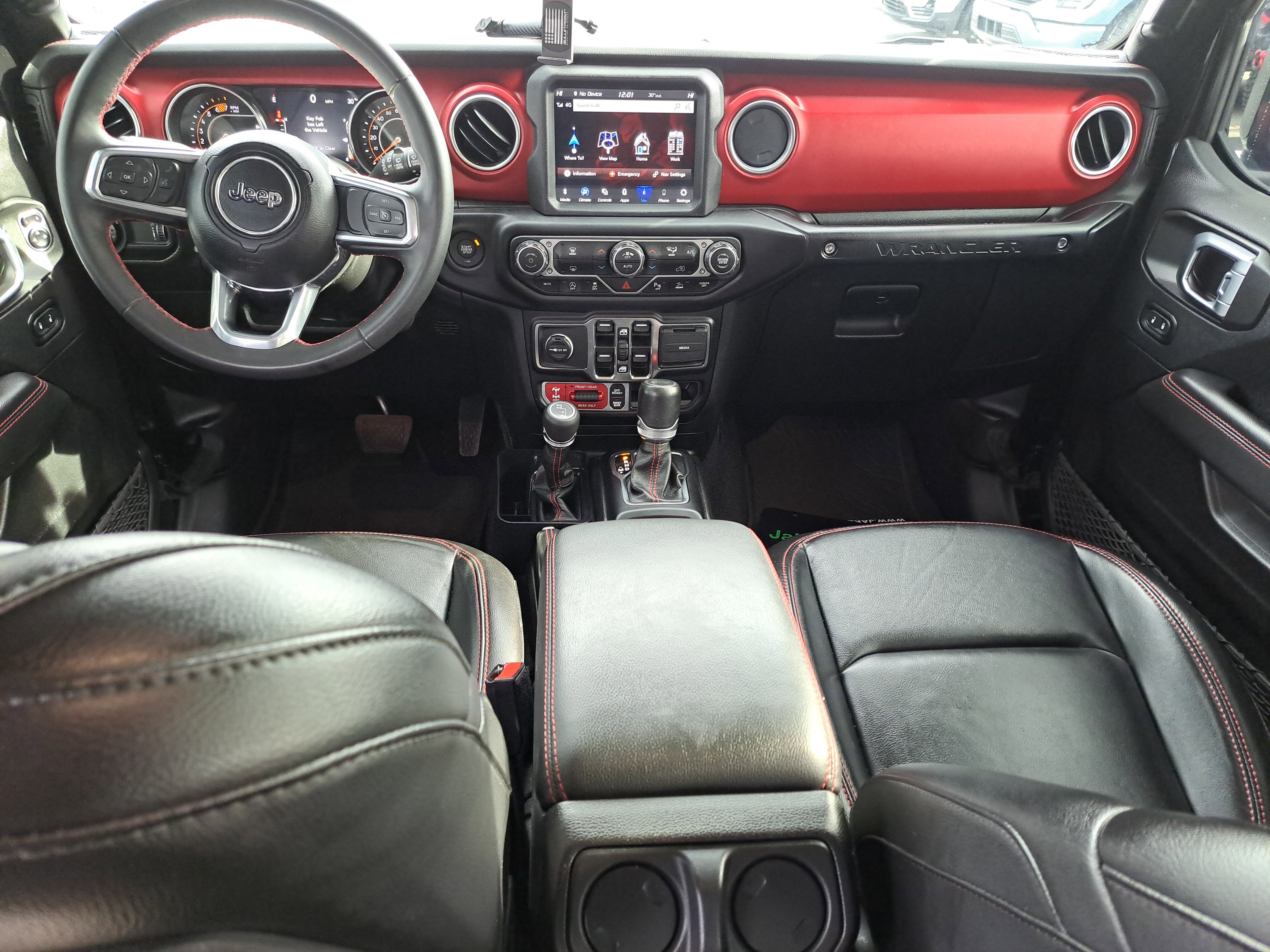 Used 2023 Jeep Wrangler Unlimited Rubicon w/ Steel Bumper Group image 8