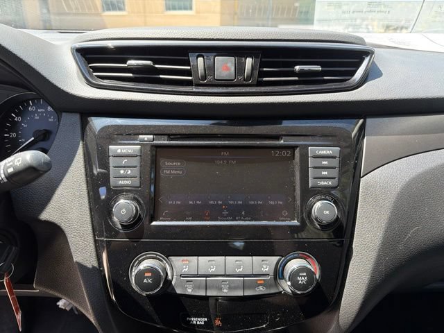 Used 2021 Nissan Rogue Sport S FWD image 10