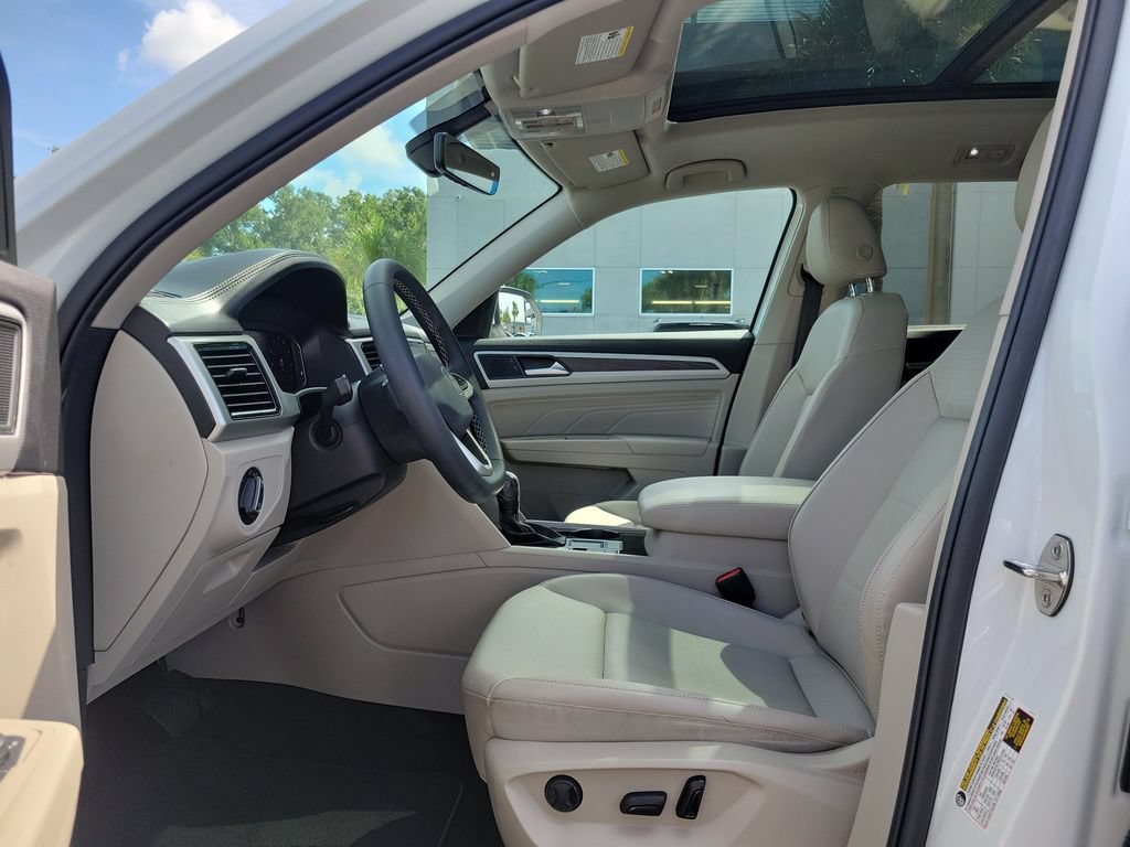 Used 2022 Volkswagen Atlas SE w/ Panoramic Sunroof Package FWD image 26