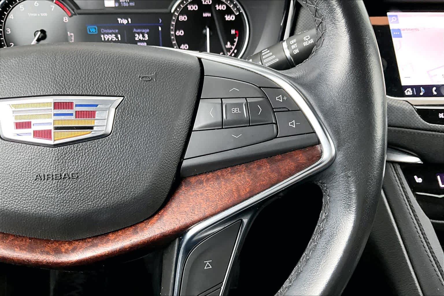 Used 2023 Cadillac XT5 Premium Luxury FWD image 25