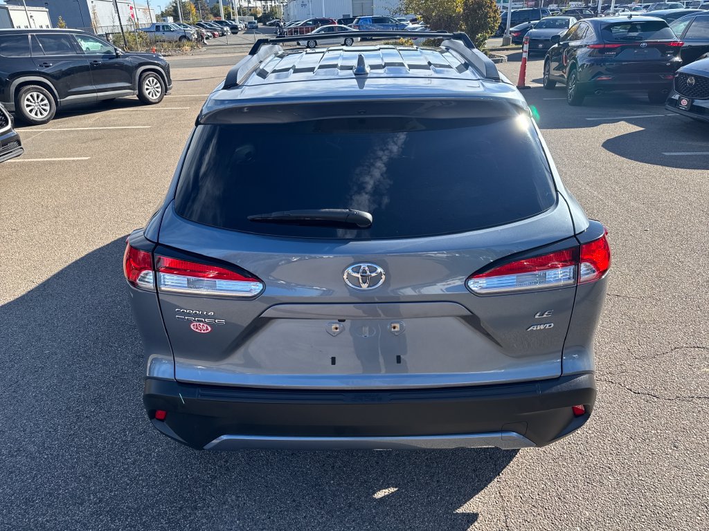 Used 2022 Toyota Corolla Cross LE w/ Moonroof Package AWD/4WD image 6