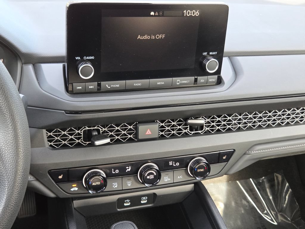 Certified 2024 Honda Accord EX image 33