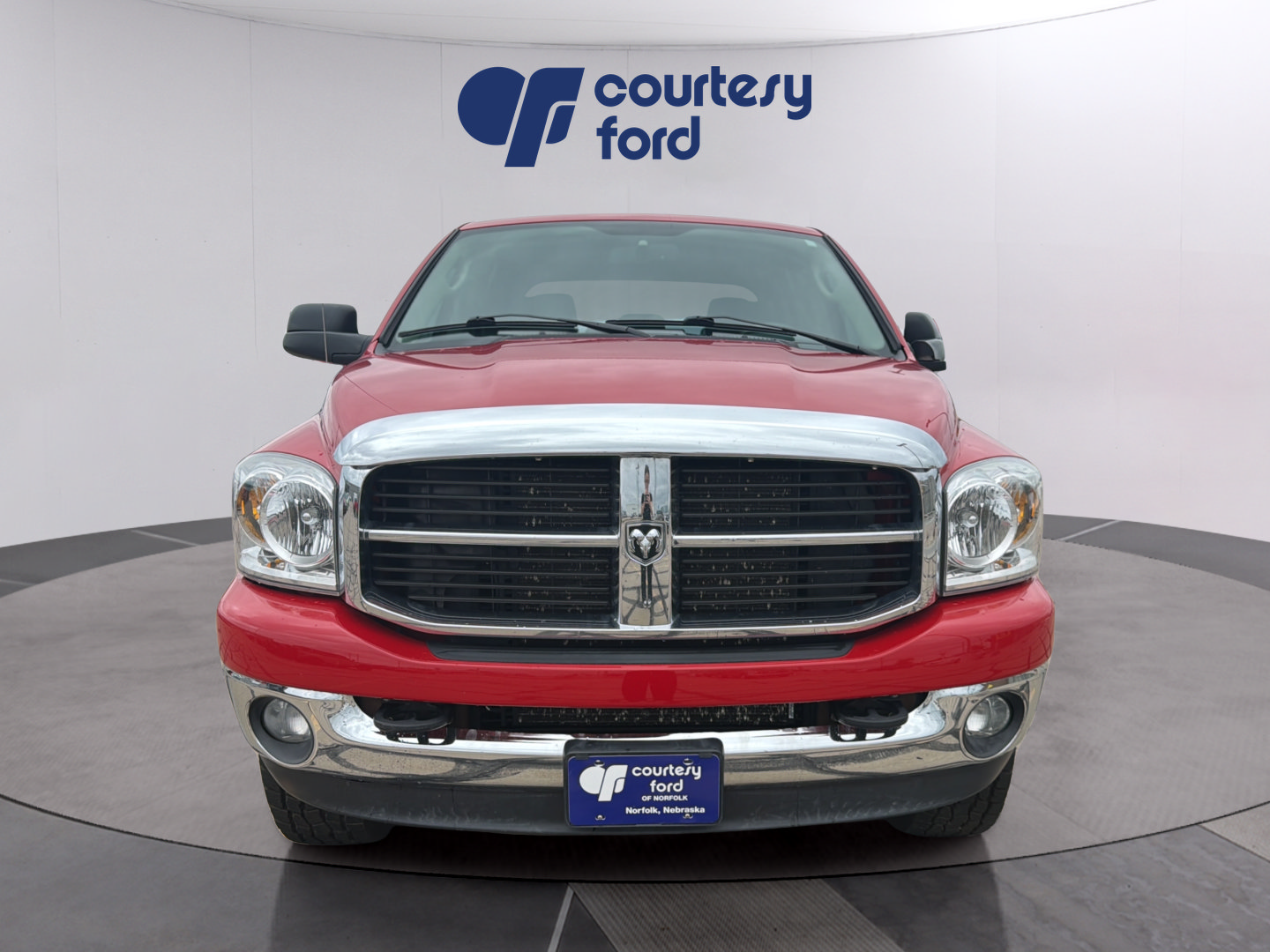 Used 2007 Dodge Ram 2500 Truck SLT w/ Light Group AWD/4WD image 2
