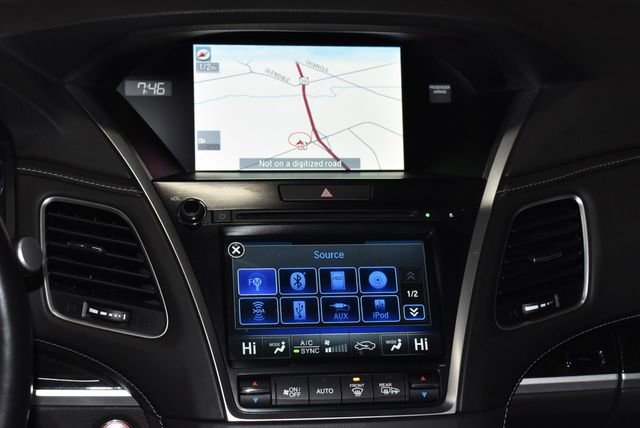 Used 2018 Acura RLX Sport Hybrid w/ Advance Pkg image 17