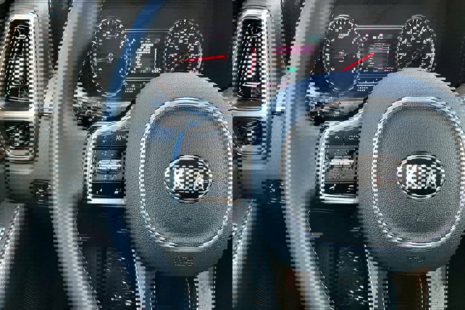 Used 2021 Kia Sorento EX w/ Panoramic Sunroof Package image 24