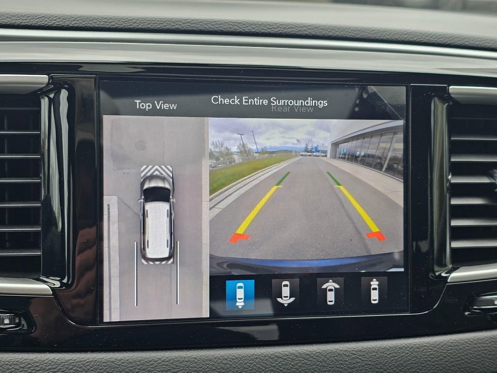 Used 2020 Chrysler Pacifica Touring-L Plus w/ Advanced Safetytec Group image 33